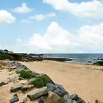 펜션 Pet Friendly In Sur With Wifi 라 플랑-쉬르-메르